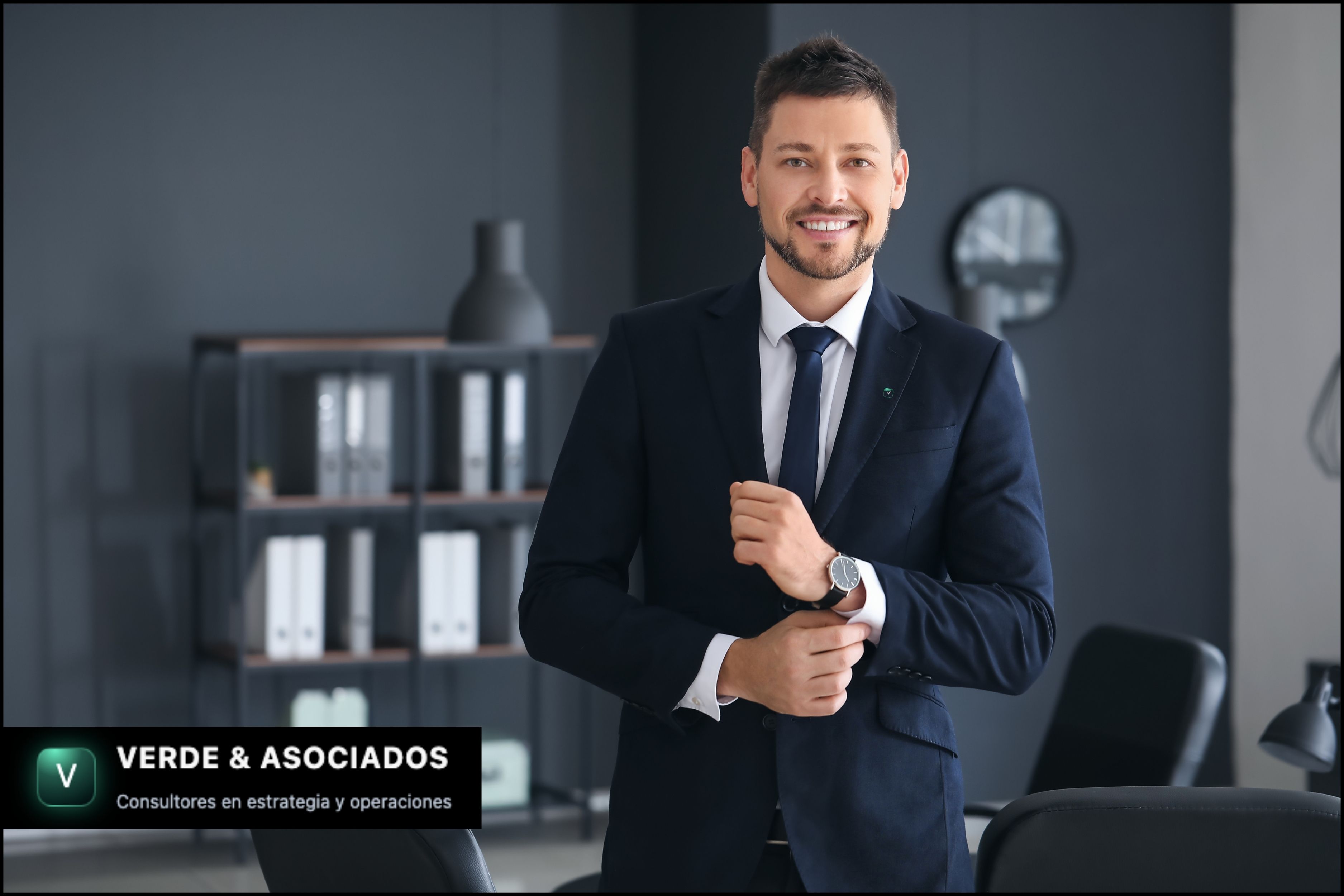 Oficina moderna de consultoría ficticia